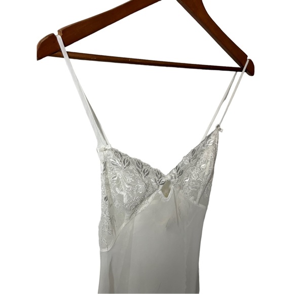 INTIMO AMORE WHITE LACE SHEER CHEMISE LINGERIE TOP SIZE LARGE - Picture 10 of 13